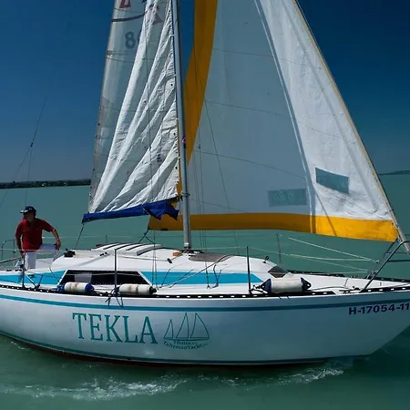 Dock Botel 3*