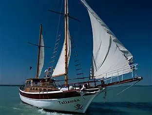 Dock Πλωτό κατάλυμα Σίοφοκ
